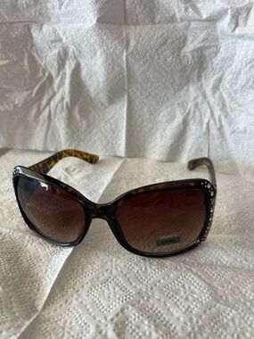 NEW WOMENS 400 UV PROTECTION SUNGLASSES BROWN
